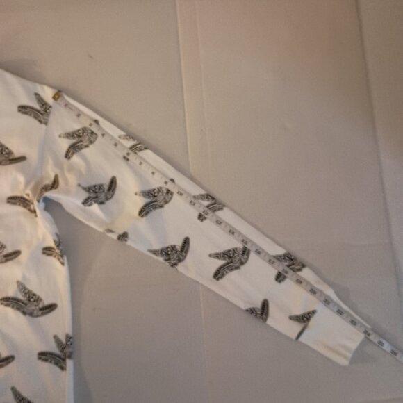 Ya.Seat.Custom Cotton Long Sleeve Tee White Motorcycle Seat Print Boy’s S EUC - Picture 12 of 14